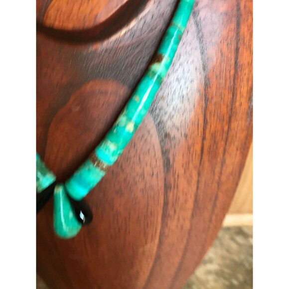 Vtg Necklace Graduated Turquoise & Shell With 2 Black Onyx And 1 Large Turquoise - Picture 5 of 10